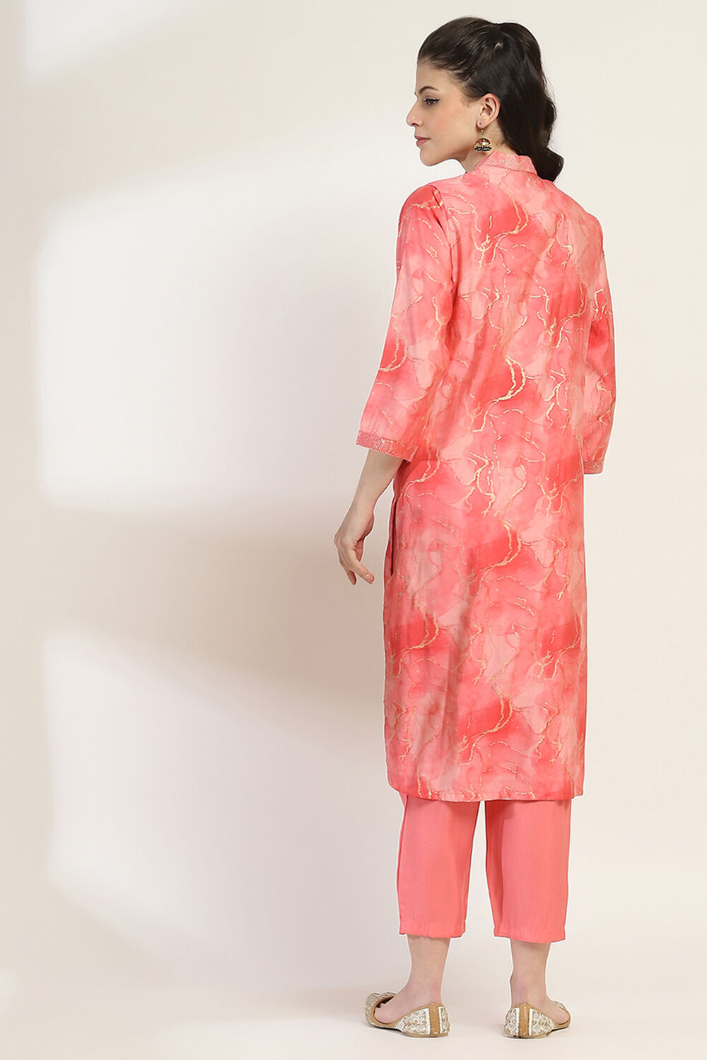 Pink Printed Straight Suit Set image number 4