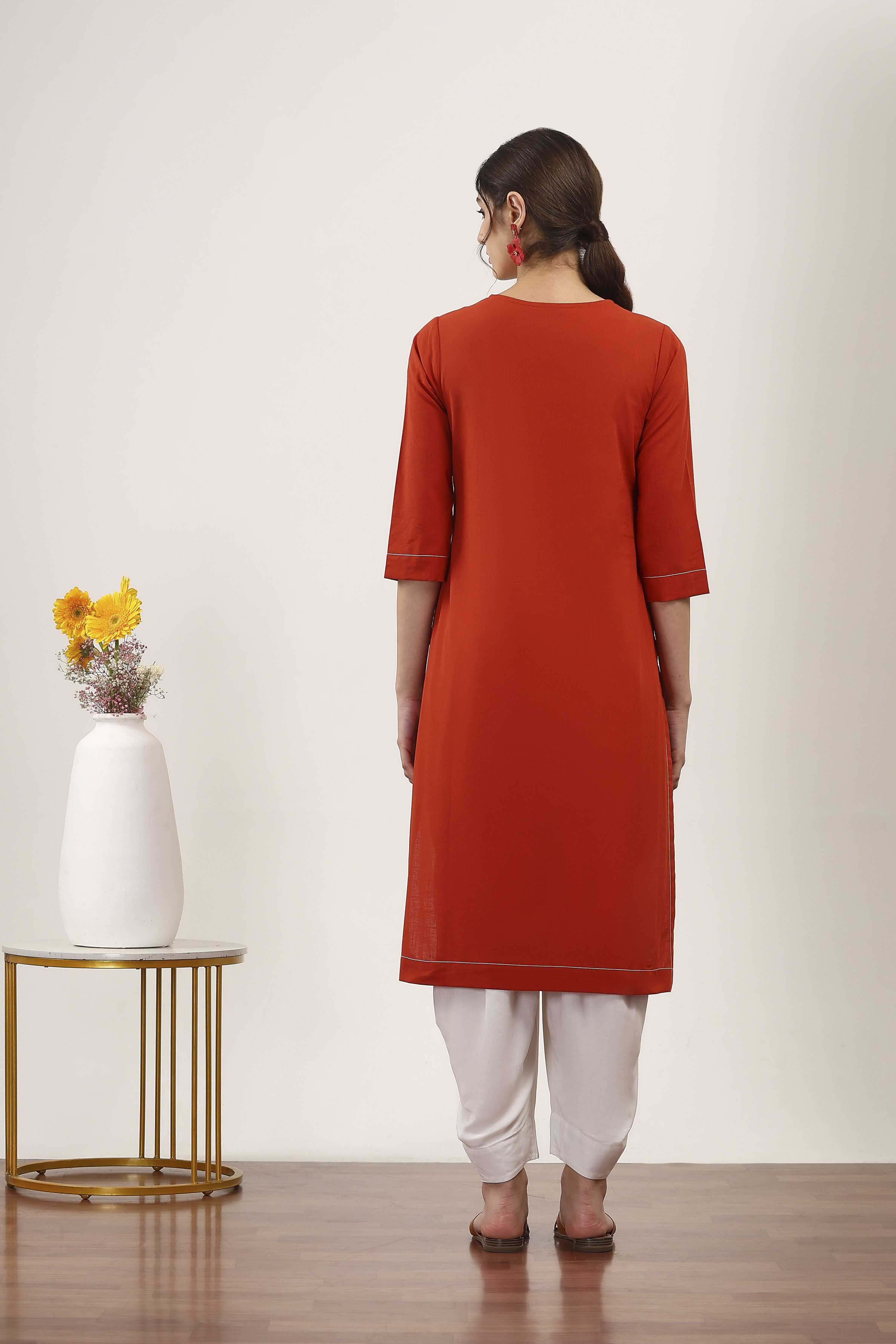 Brown Cotton Straight Kurtas image number 3