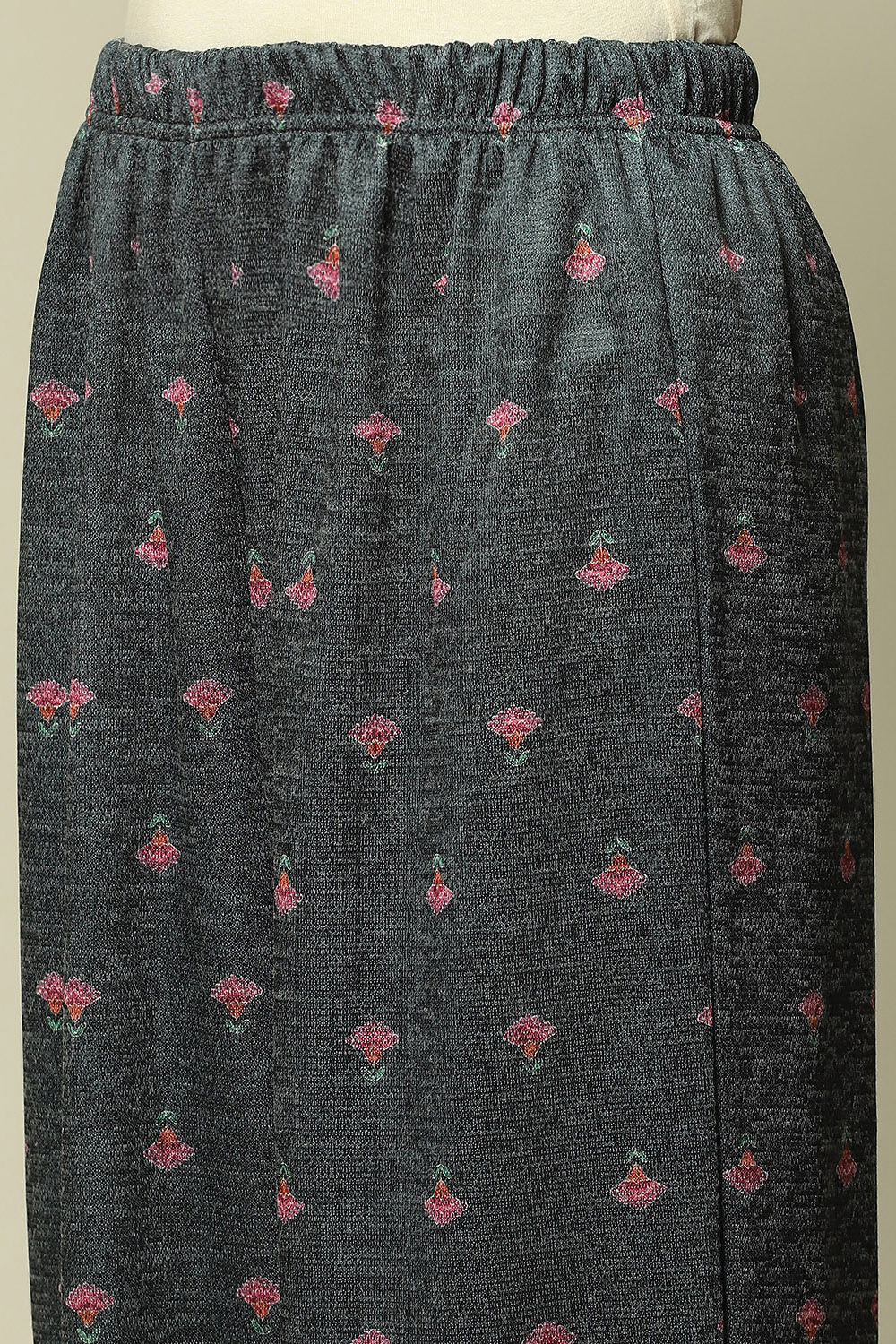 Green Acrylic Straight Suit set image number 2