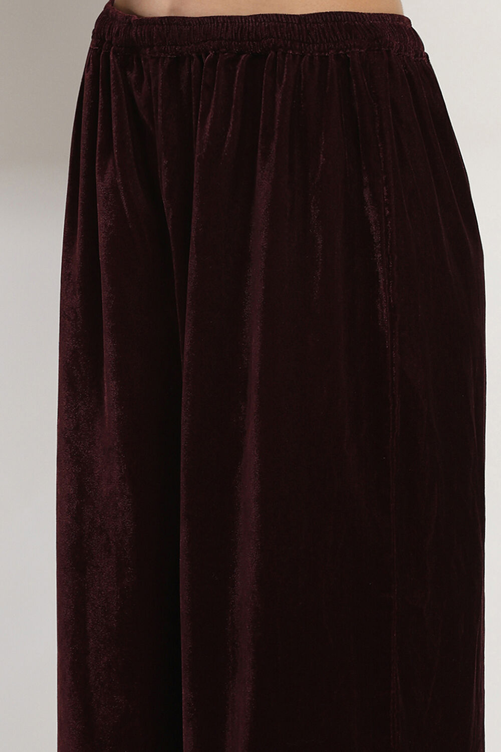 Wine Poly Velvet Straight Solid Kurta Palazzo Suit Set image number 2