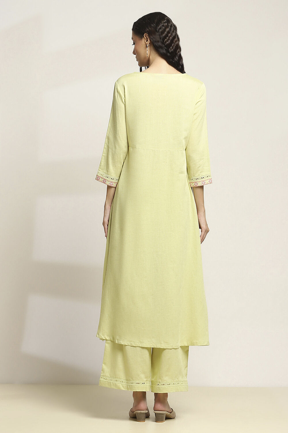 Mint Green Solid Straight Kurta Set image number 4