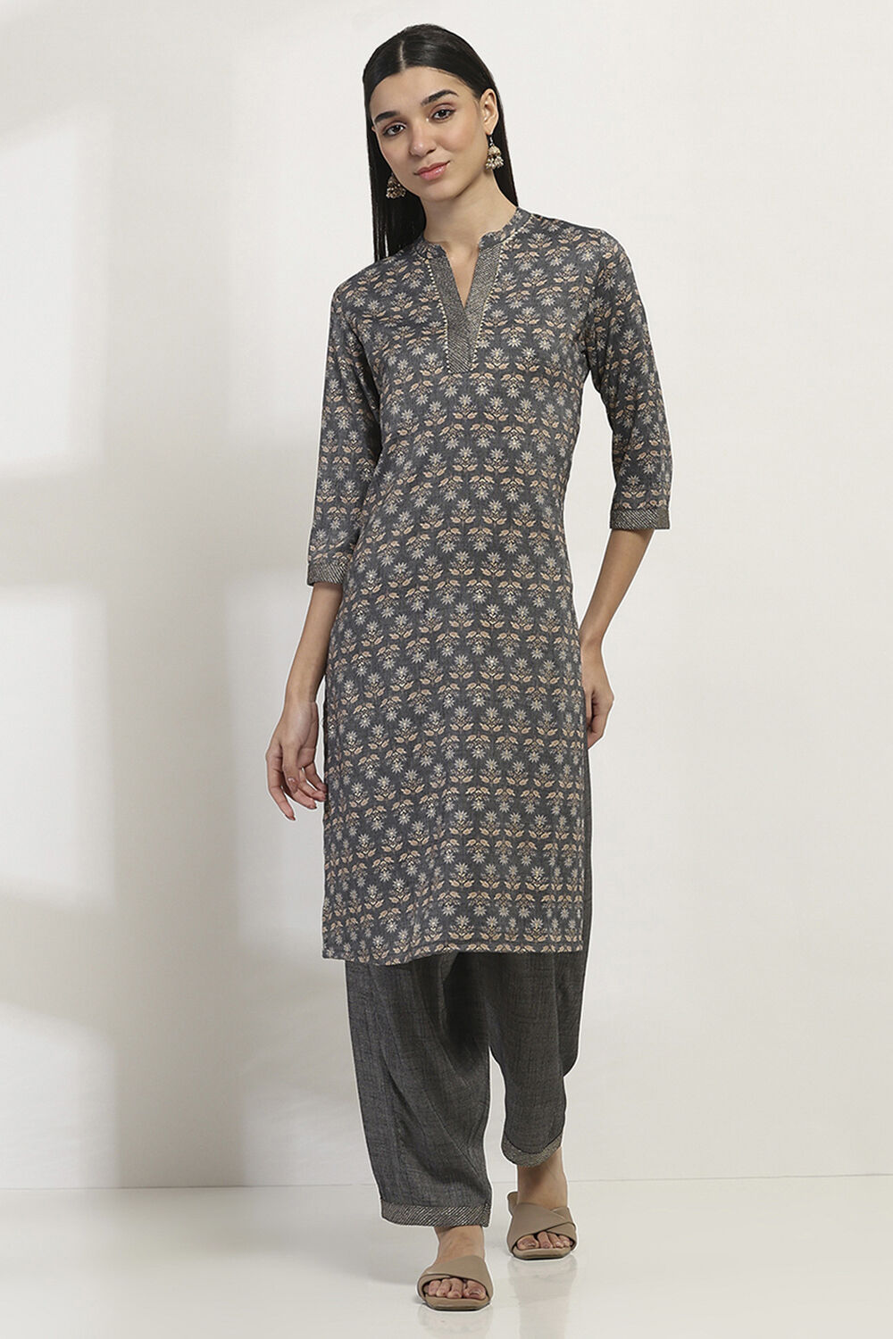 Navy Blue Printed Straight Kurta Set image number 6