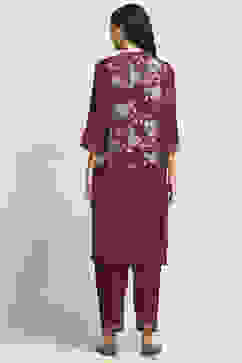 Wine Viscose Blend Printed Straight Kurta Pants Set image number 4