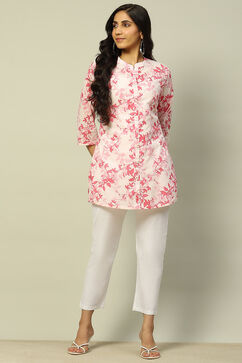 Pink Cotton Floral Printed Straight Indie Top image number 0