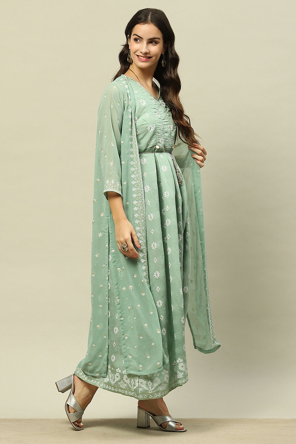 Green Viscose Blend Printed Dress image number 4