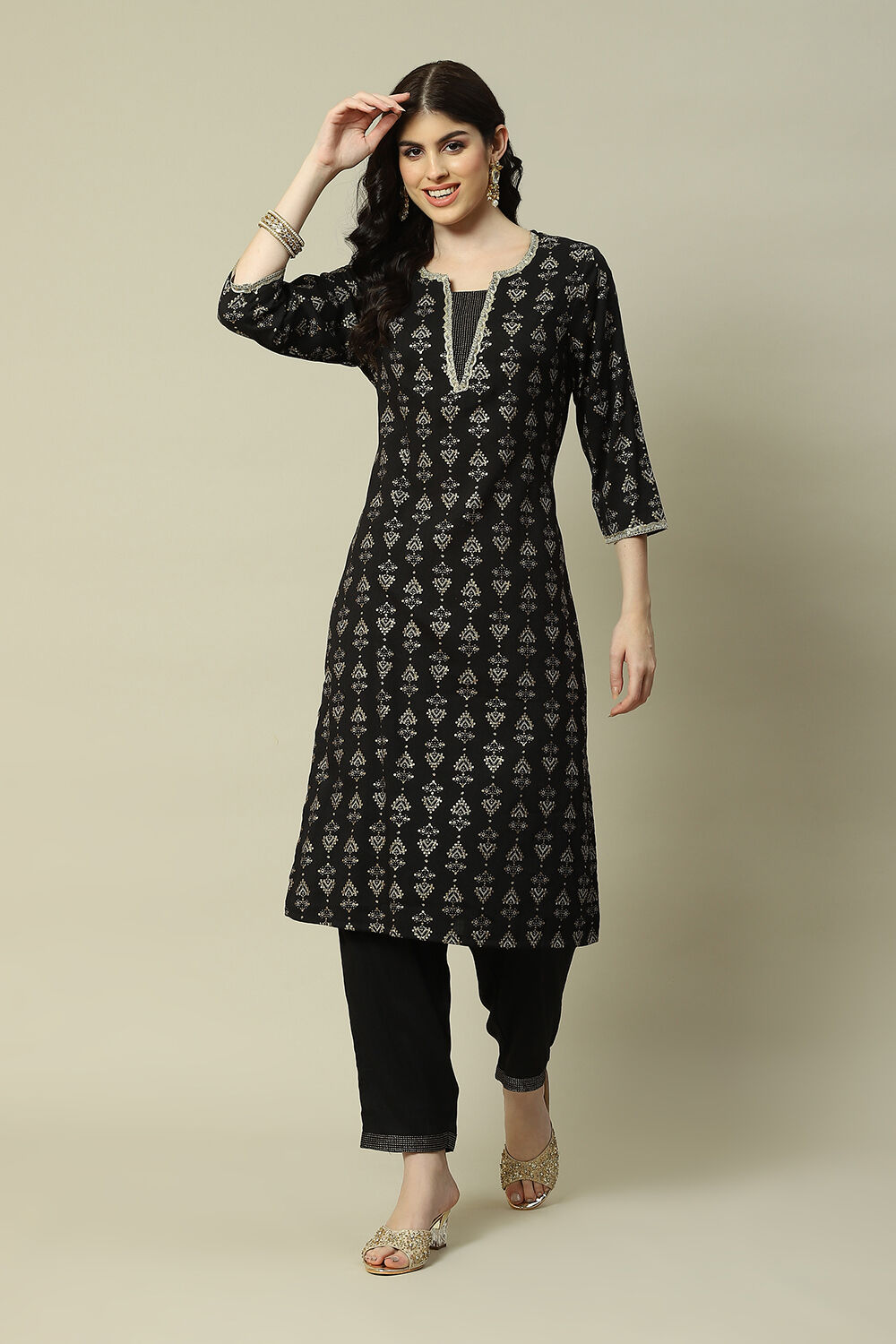 Black Cotton Blend Straight Printed Kurta Palazzo Suit Set image number 6