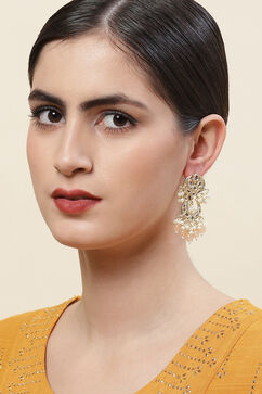 Peach Alloy Earrings image number 3
