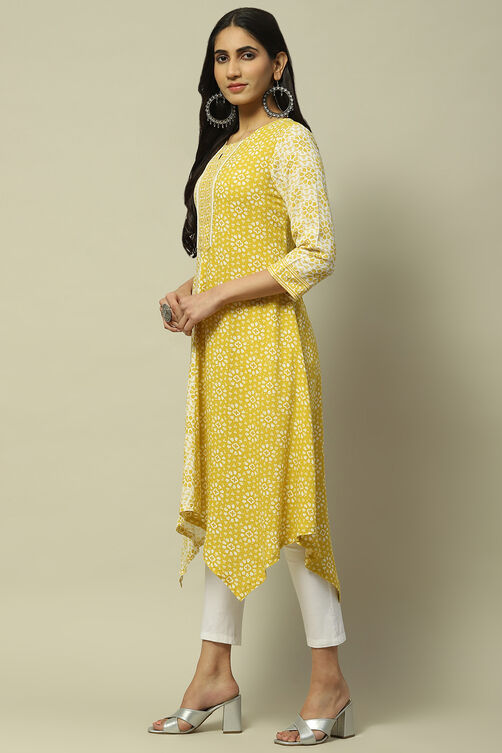 Yellow Rayon Staight Kurta image number 2