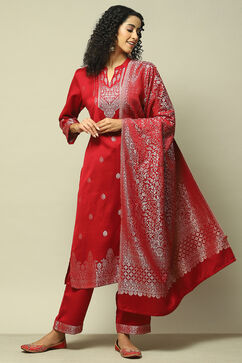 Red Poly Viscose Straight Yarndyed Kurta Palazzo Suit Set image number 7