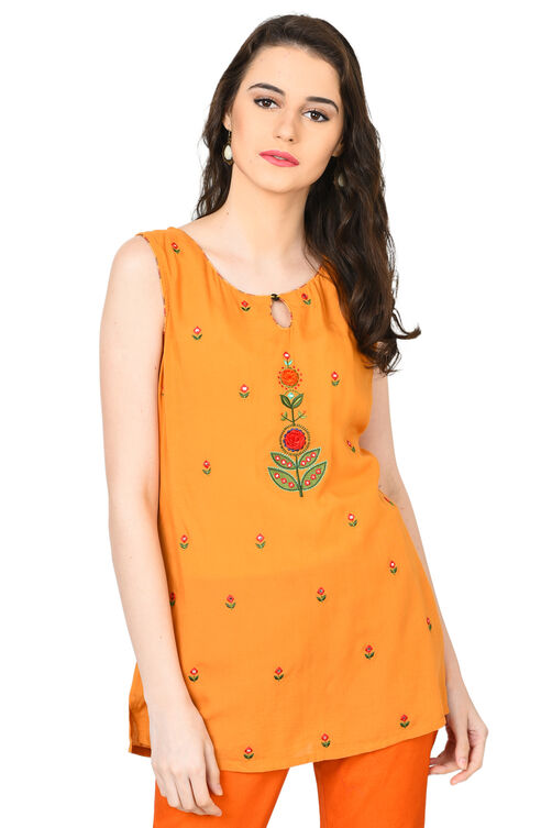 Yellow Straight Viscose Indie Top image number 0