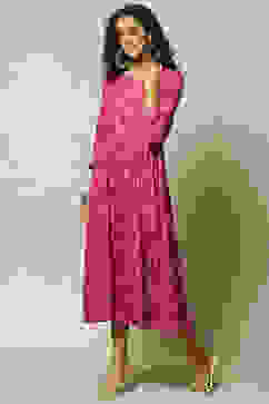 Pink LIVA Straight Printed Kurta image number 2