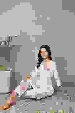 Green Viscose Rayon Kurta Pants Set image number 7