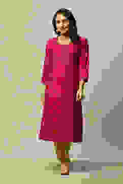 Pink LIVA Straight Printed Kurta image number 5