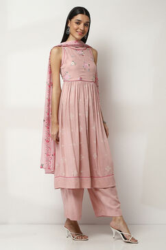 Pink Floral Anarkali Suit Set image number 5