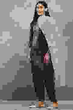 Olive Polyester Embroidered Straight Suit Set image number 6