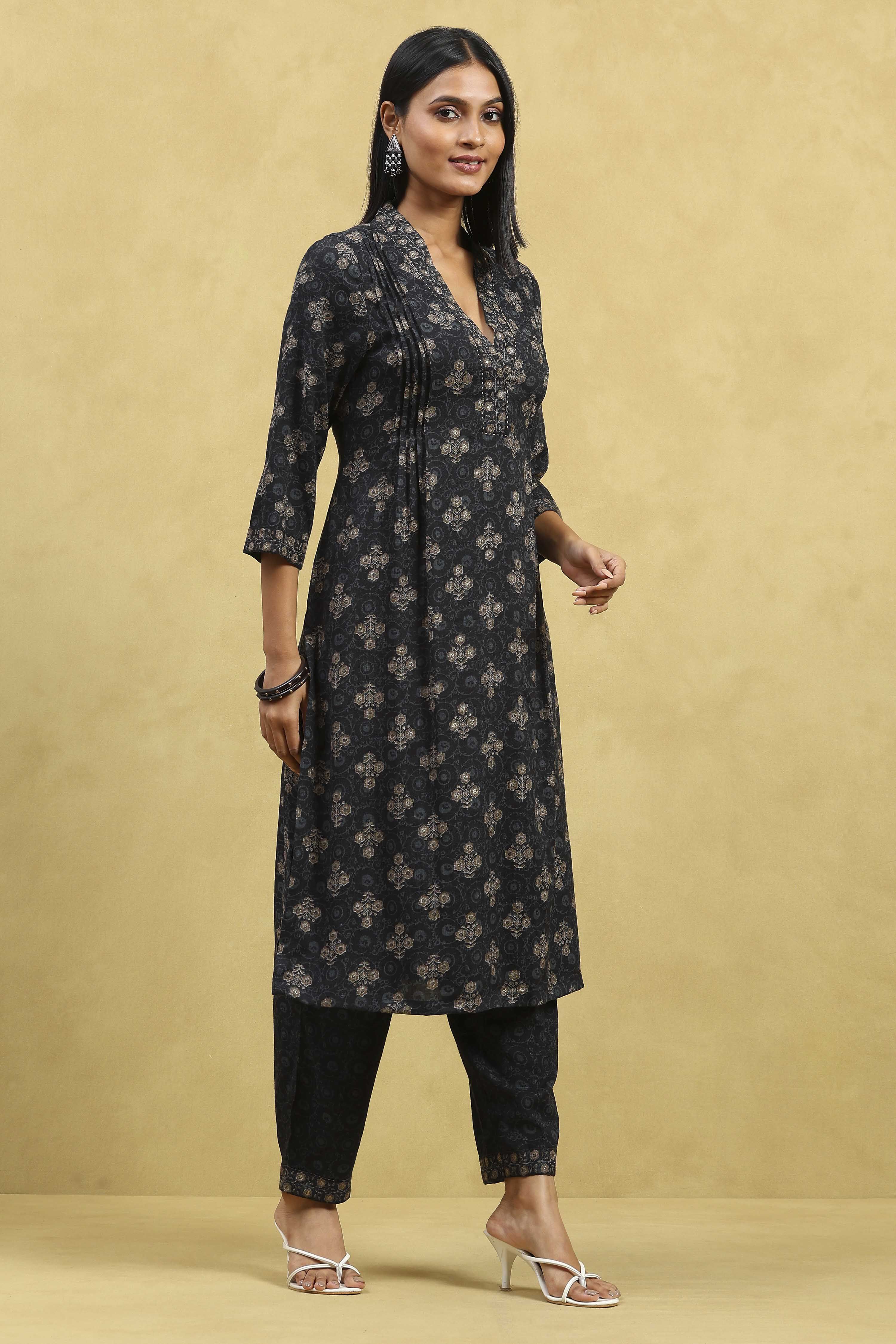 Black Viscose Blend Printed Straight Kurta Pants Set image number 5