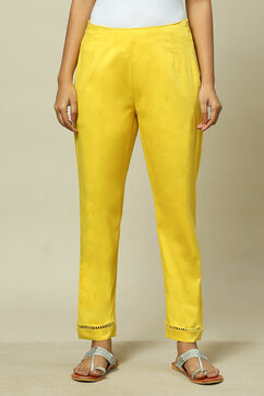 Yellow Cotton Blend Slim Pant image number 5