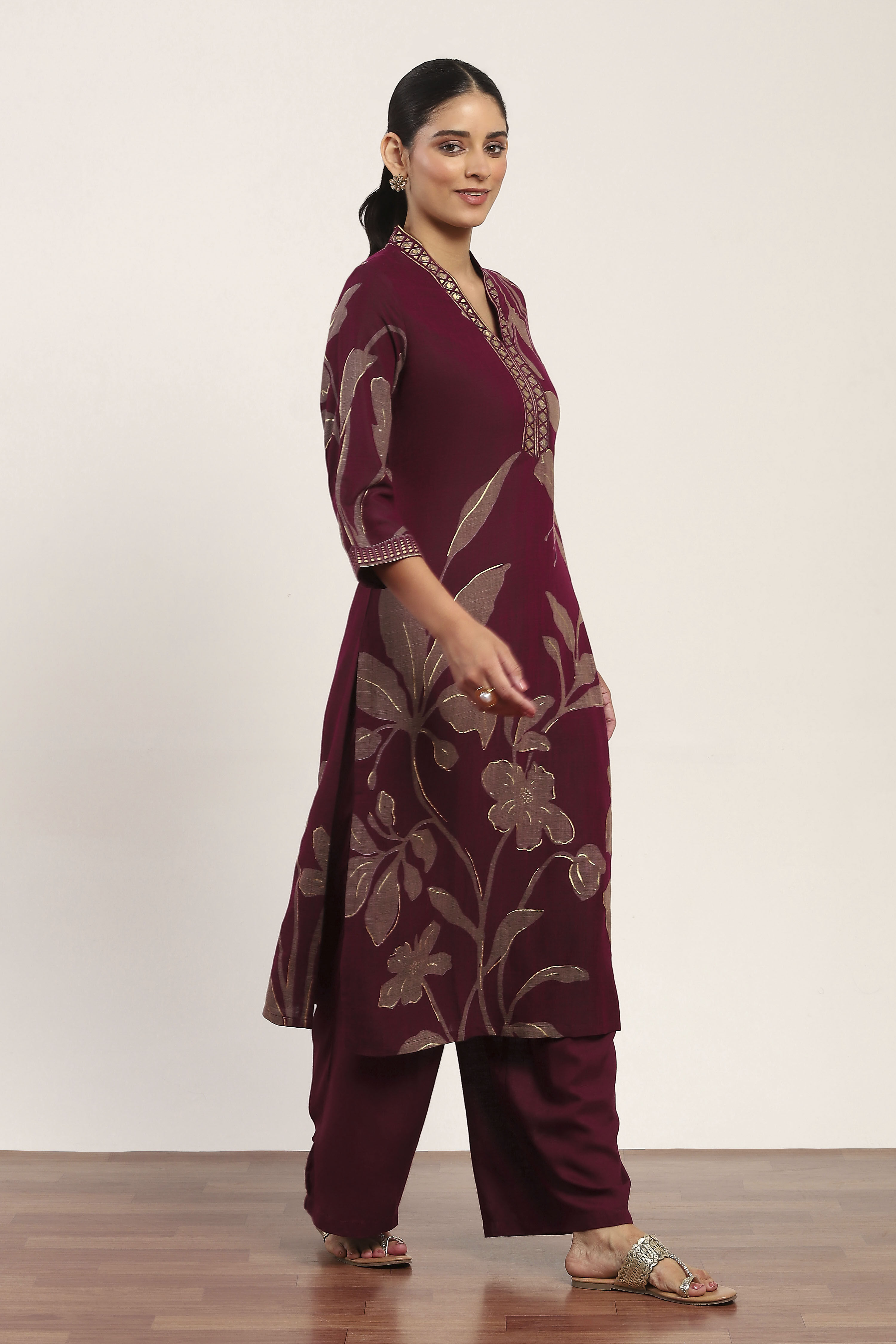 Pink Viscose Polyester Viscose Rayon Kurta Pants Set image number 5