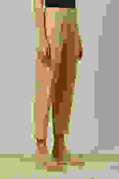 Gold Viscose Straight Solid Slim Pants image number 3