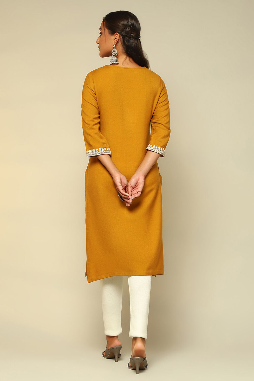 Mustard Polyester Straight Kurta image number 3