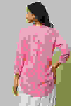 Pink Floral Printed Straight Indie Top image number 3