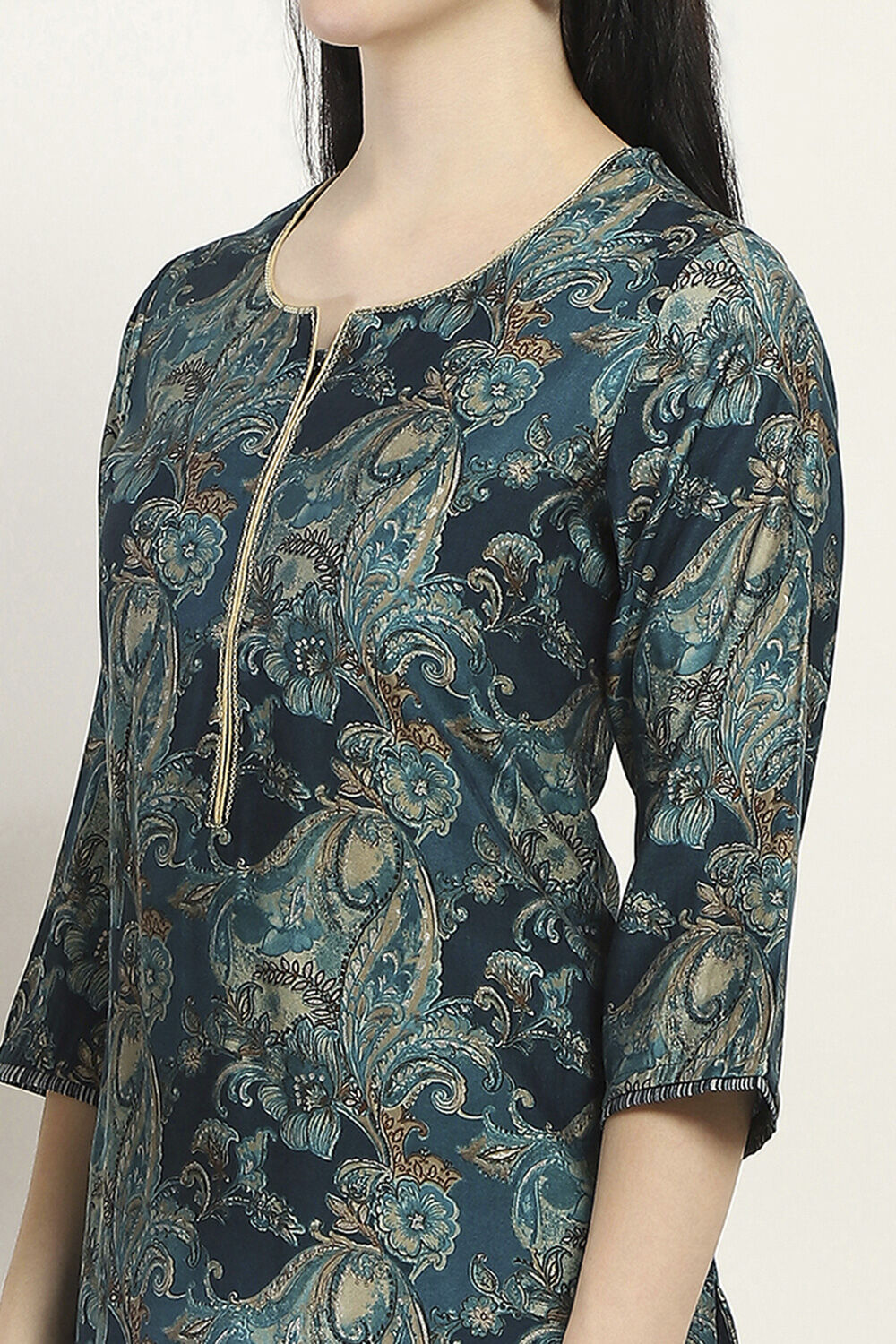 Green Viscose Blend Straight Suit Set image number 1