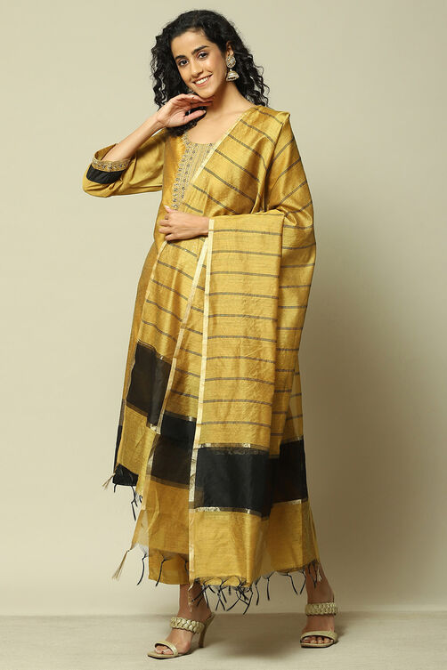 Yellow Viscose Straight Printed Kurta Palazzo Suit Set image number 4