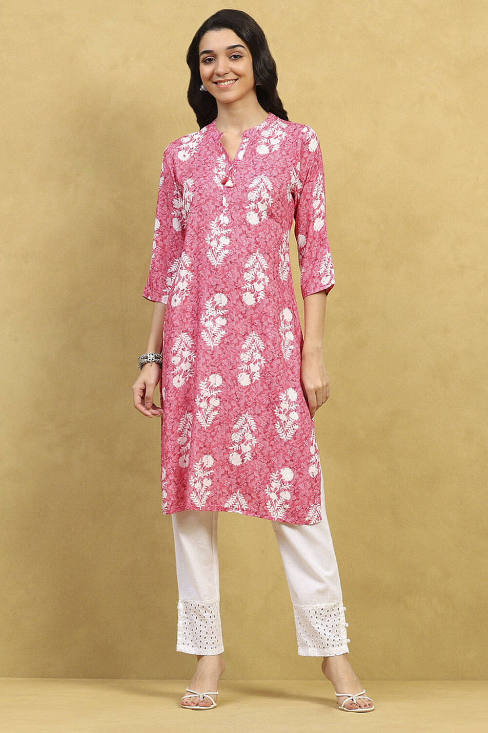 Pink Viscose Rayon Printed Straight Kurta image number 5