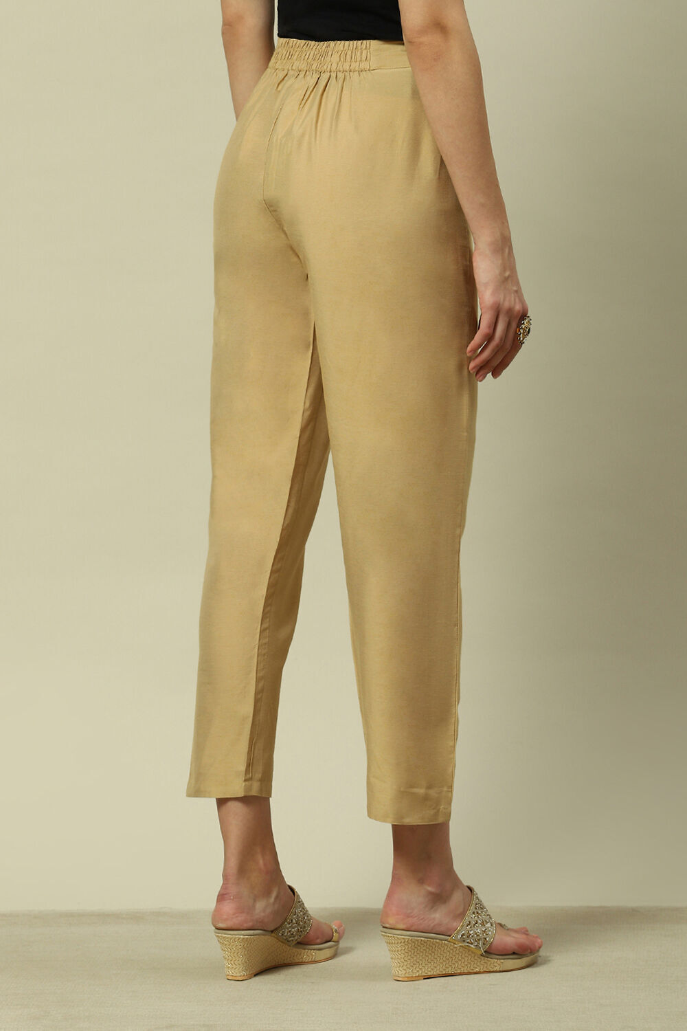Metallic Gold Poly Viscose Solid Straight Pants image number 4