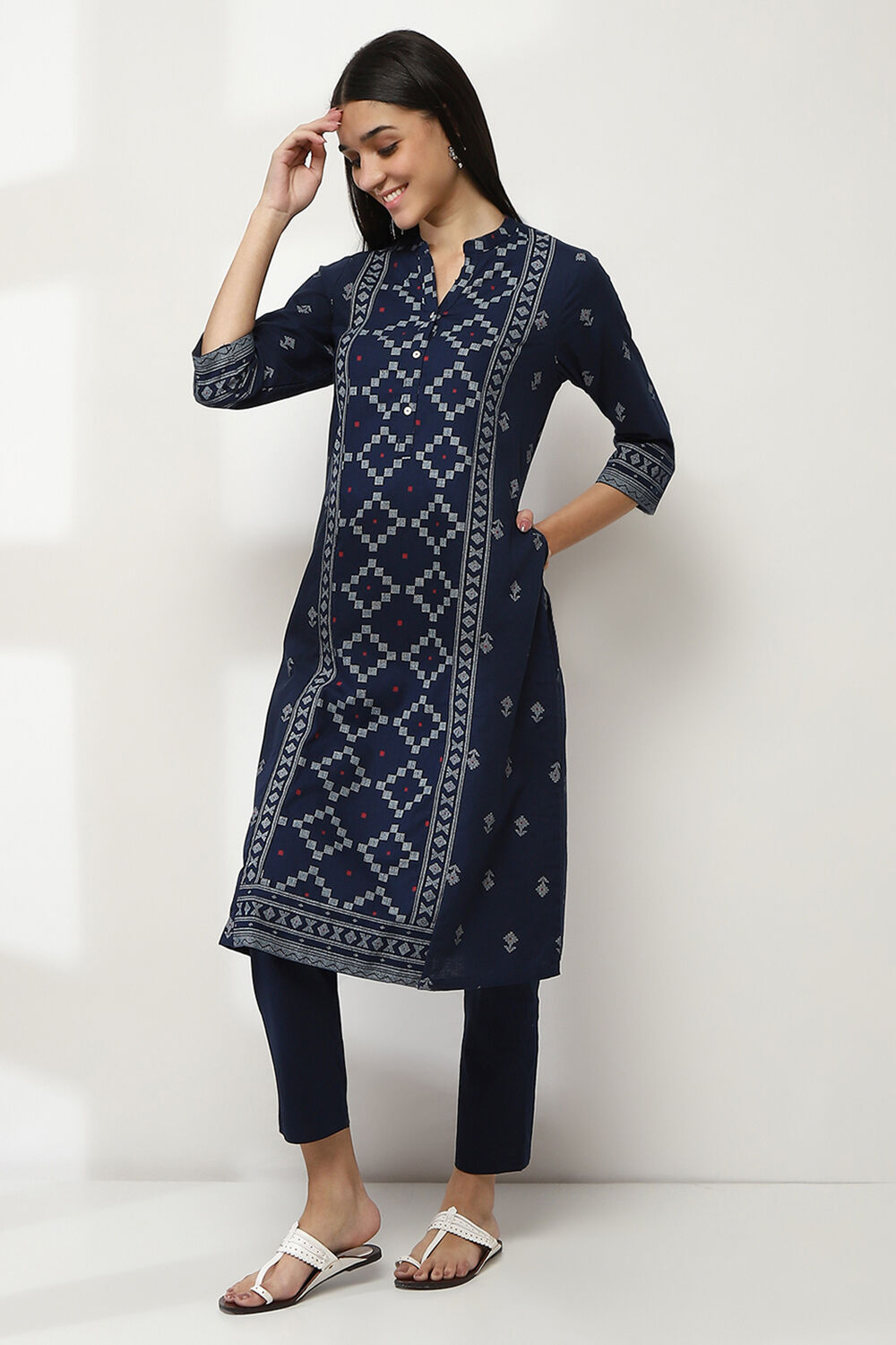 Navy Blue Cotton Printed Straight Kurta image number 2