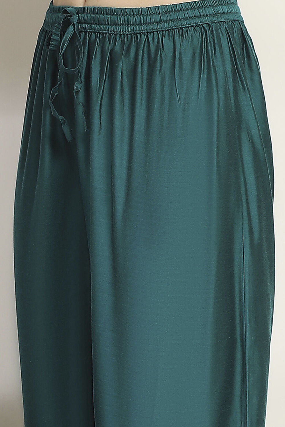 Purple Embroidered Straight Suit Set image number 2