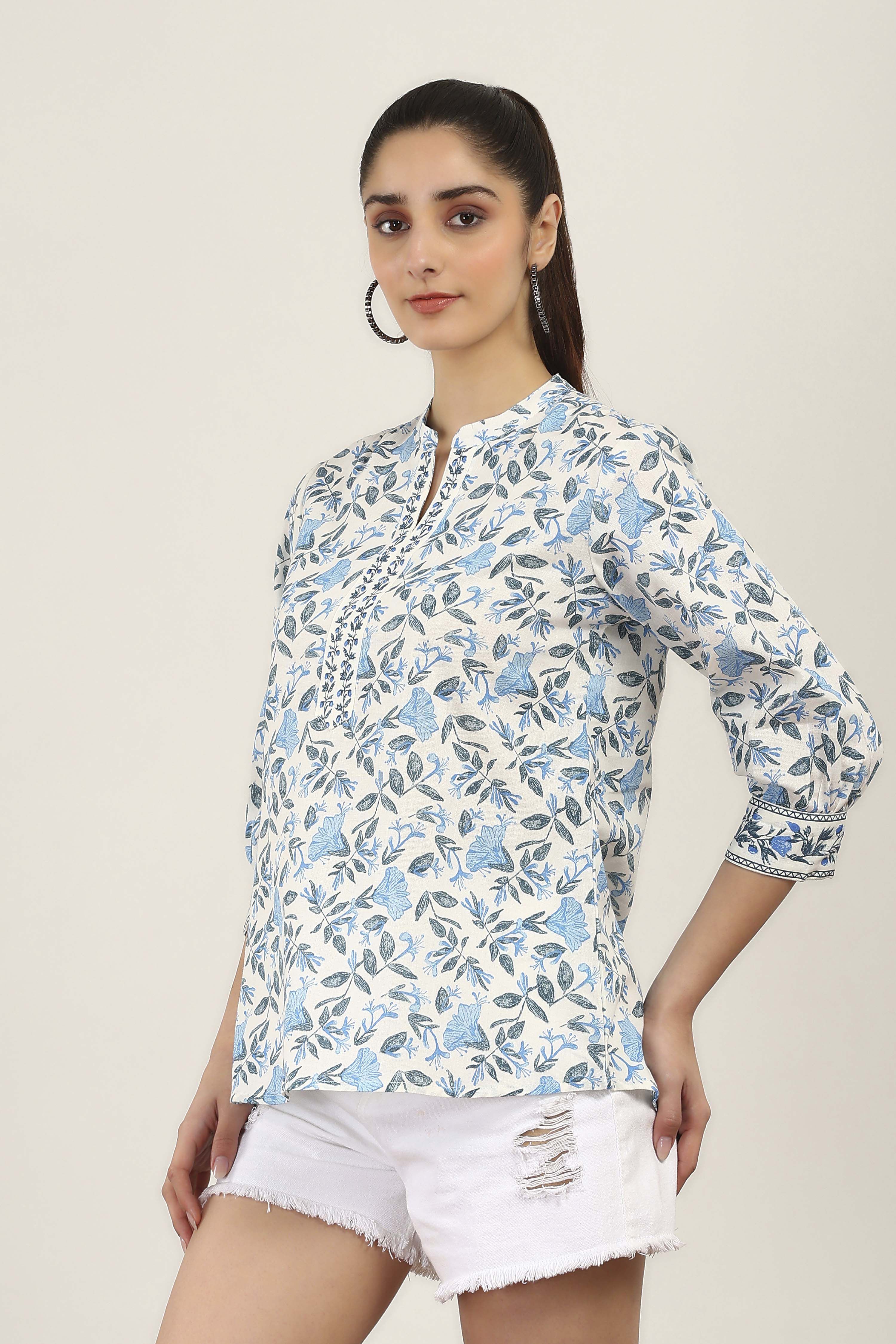 Blue Cotton Blend Straight Tops image number 2