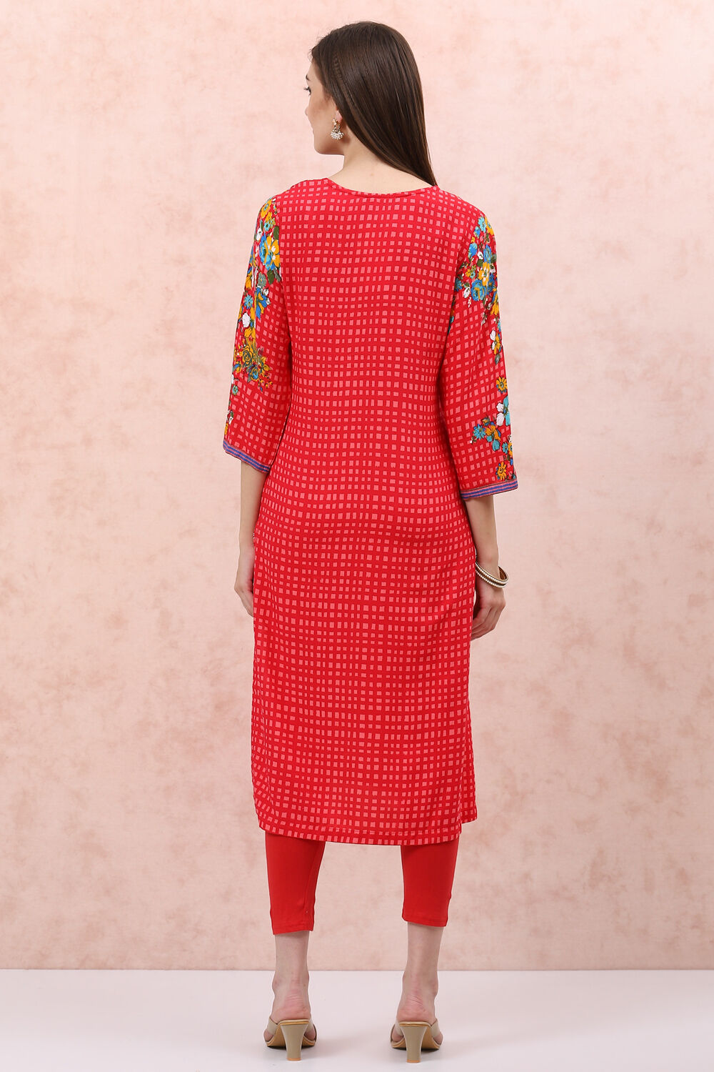 Red LIVA Straight Kurta image number 4