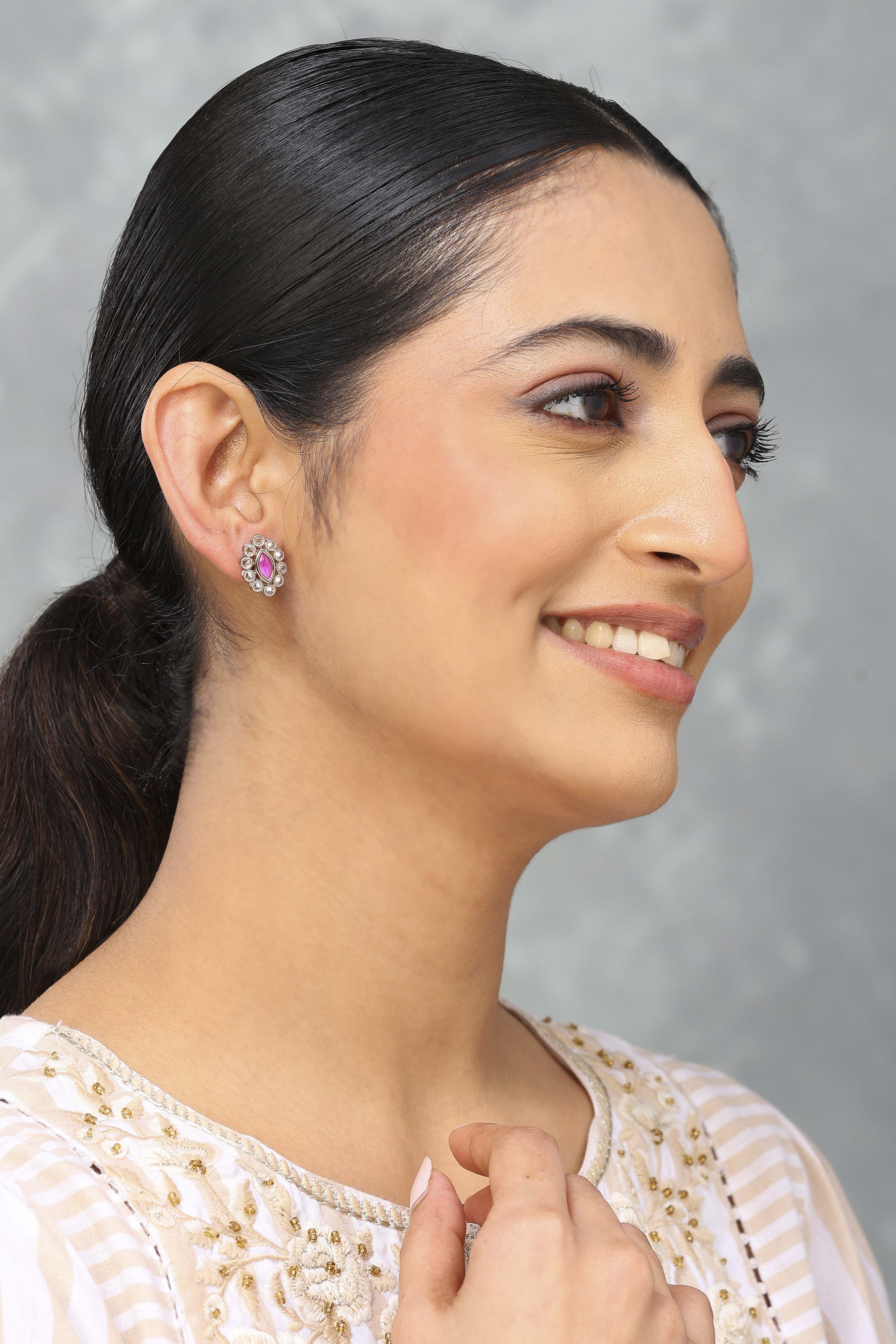 Dark Pink Brass Studs image number 3