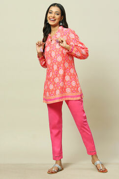 Pink Cotton Blend Slim Pant image number 0