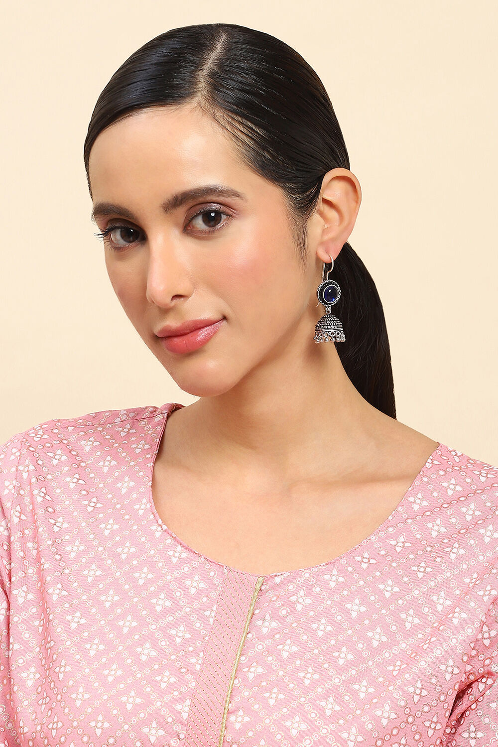 Navy Alloy Studs image number 3