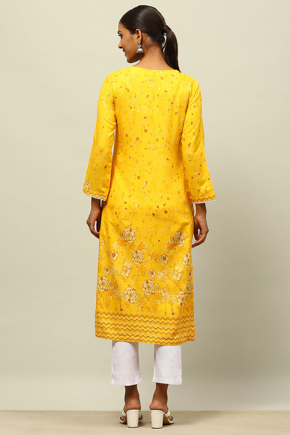 Yellow Rayon Printed Straight Kurta image number 3