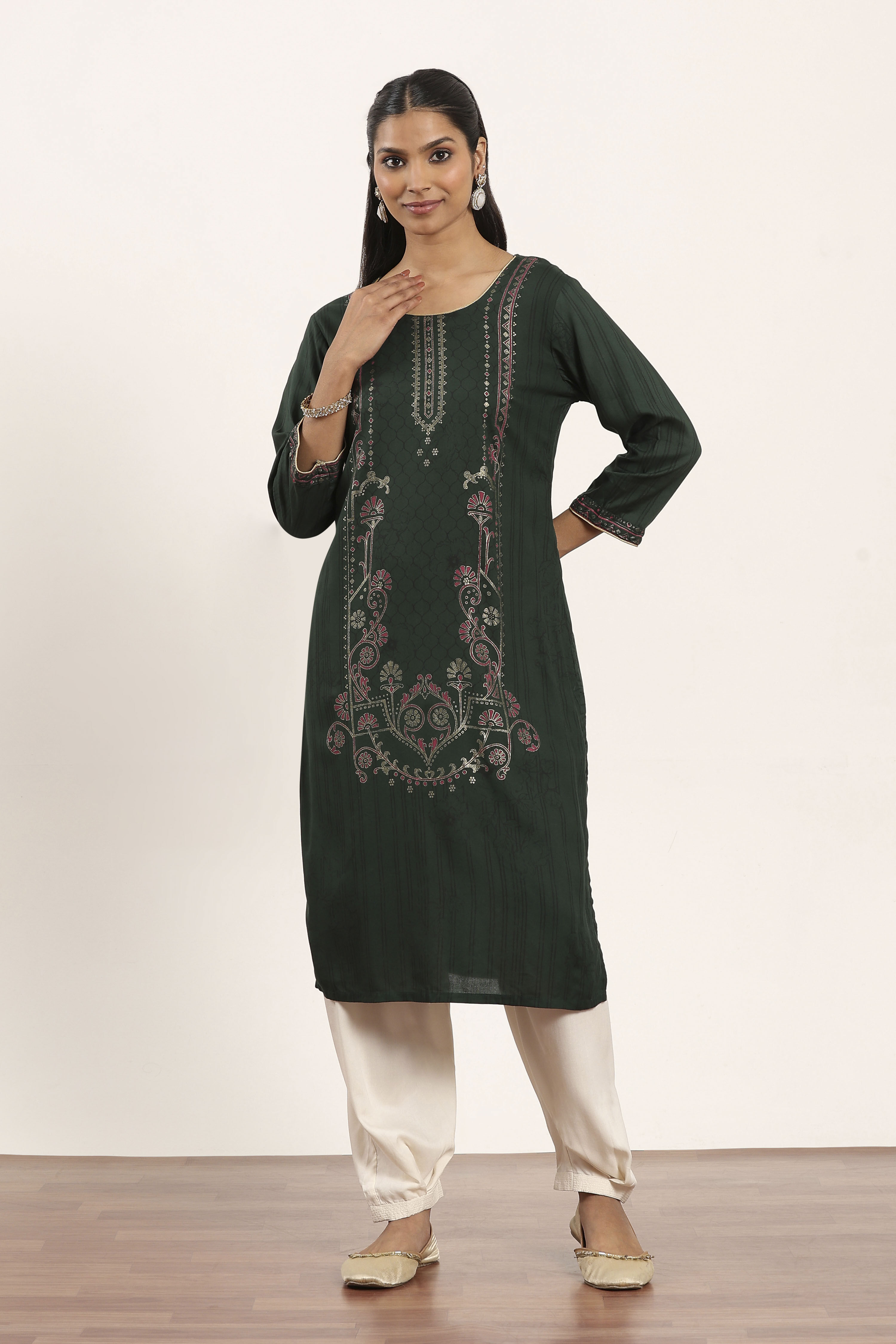 Olive Green Viscose Rayon Flared Kurta Pants Set image number 6