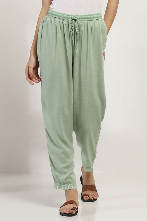 Sage Green Solid Regular Pants image number 5