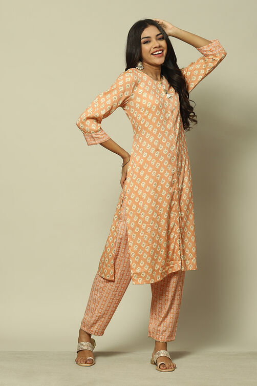 Blue Cotton Blend Straight Printed Kurta Palazzo Suit Set image number 0