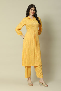 Yellow Cotton Blend Straight Printed Kurta Palazzo Suit Set image number 5