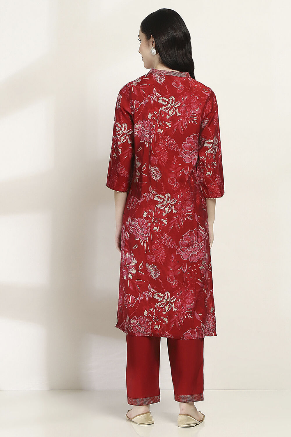 Red Printed Straight Suit Set image number 4