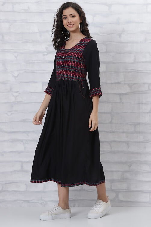 Black Viscose Tiered Dress image number 2