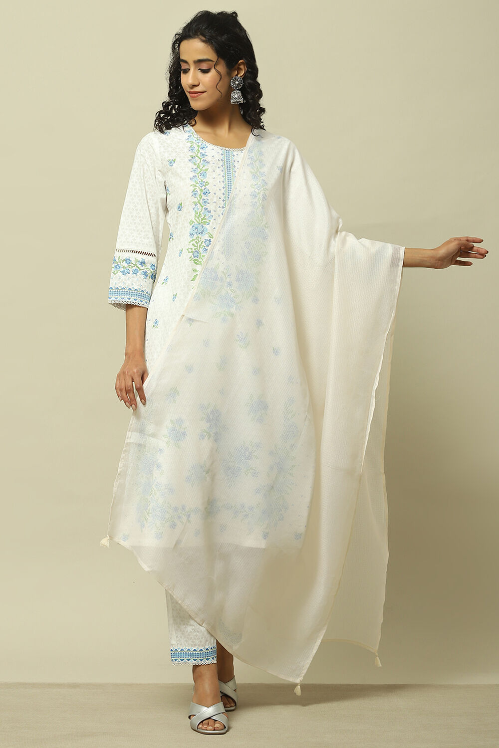 Ecru Self-Striped Dupatta image number 0