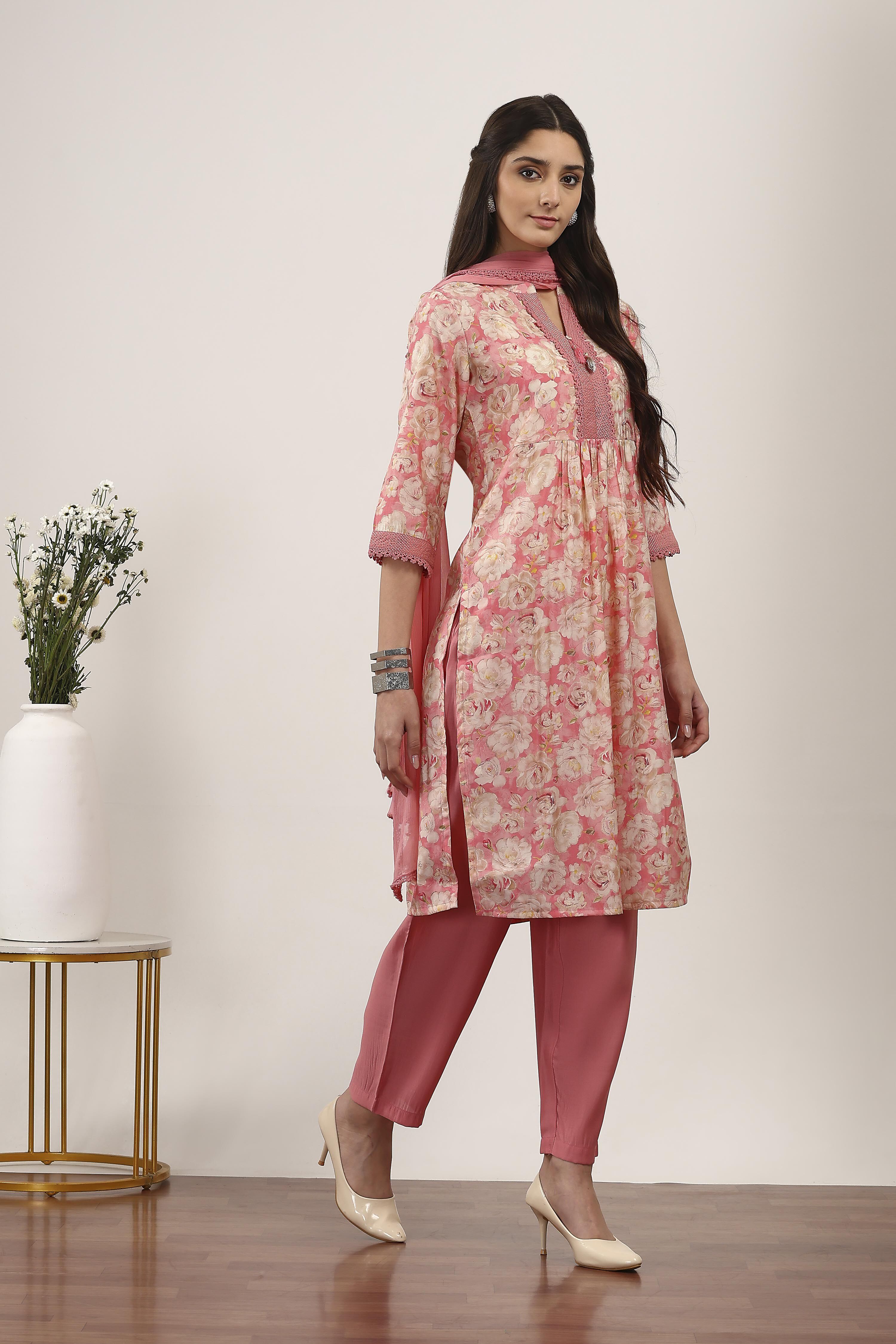 Pink Viscose Polyester Gathered Suit Sets image number 5