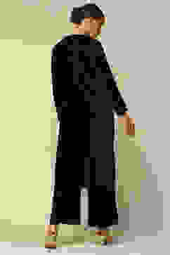 Green Poly Velvet Straight Solid Kurta Palazzo Suit Set image number 4