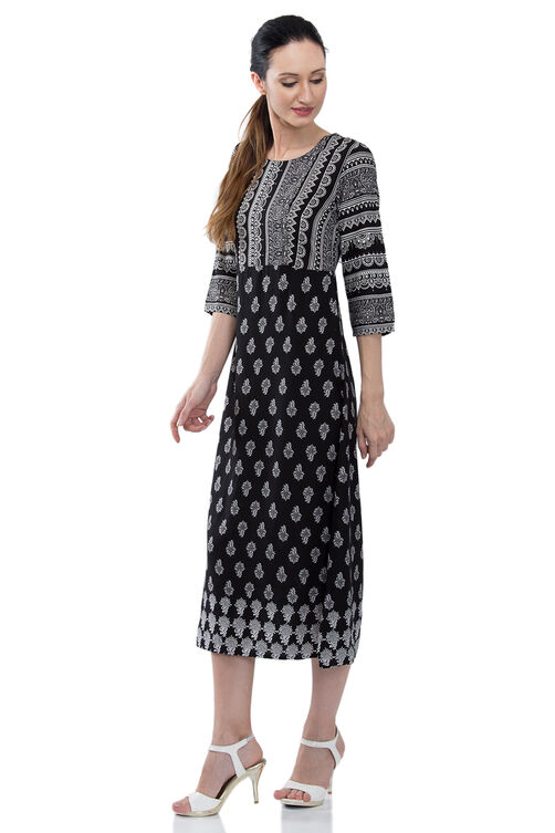Black Flared Viscose Dress image number 2