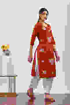 Brown Cotton Straight Kurtas image number 4