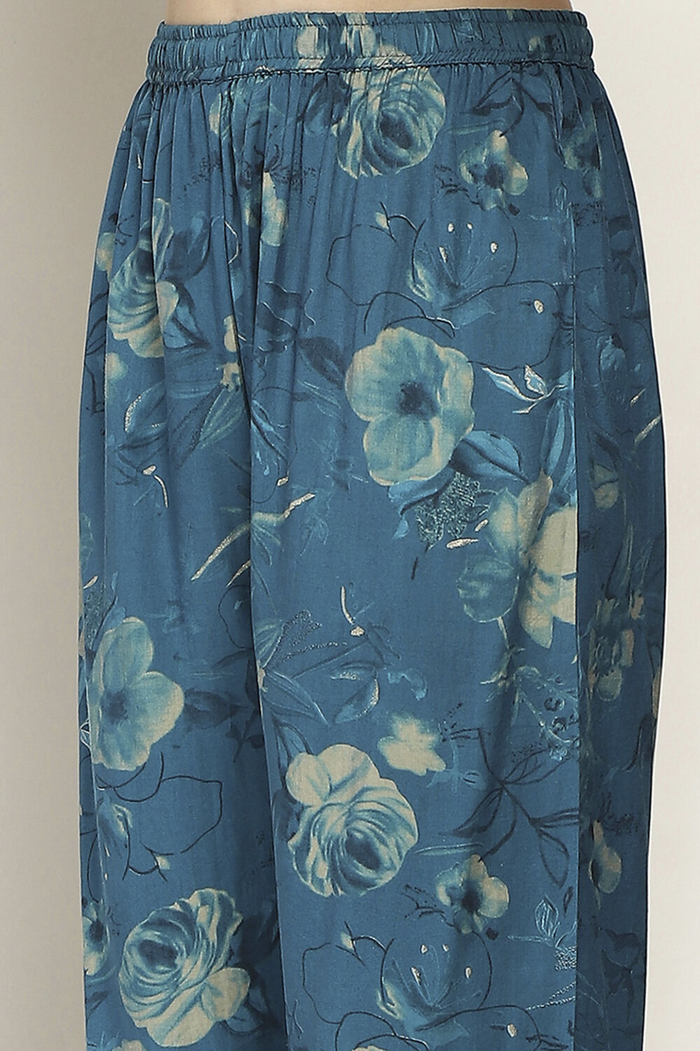 Blue Printed Straight Co-ord Set image number 2