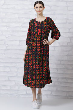 Black LIVA Straight Dress image number 5